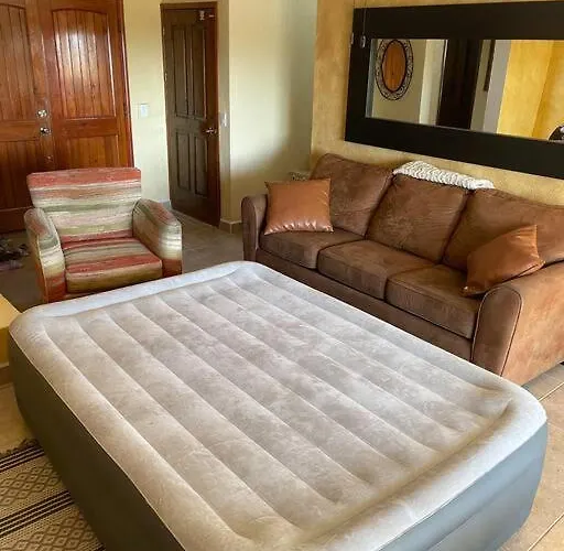 3 Bed 4 Bath Ocean View With Heated Pool. Holiday home