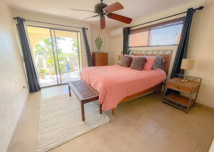 3 Bed 4 Bath Ocean View With Heated Pool. Holiday home *