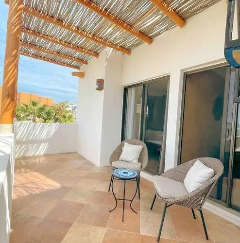 3 Bed 4 Bath Ocean View With Heated Pool. El Pueblito (Baja California Sur)